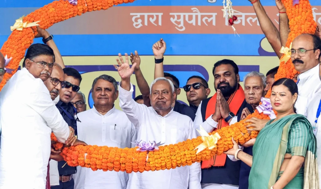 Rajya Sabha जाने से पहले RJD पर Nitish Kumar का बड़ा हमला, पूछा – महिलाओं के लिए क्या किया?