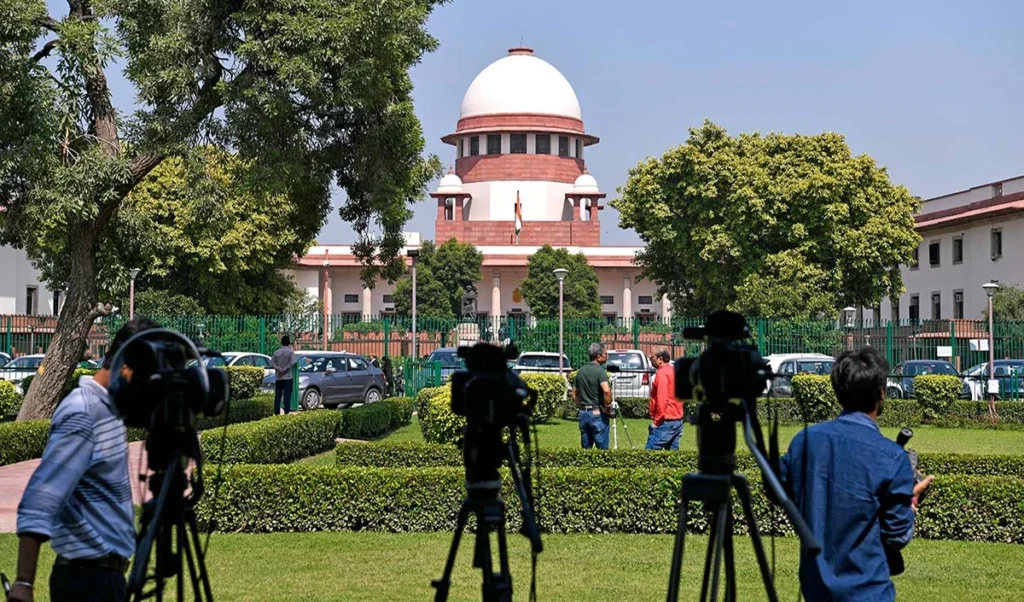 Supreme Court ने दिया ऐतिहासिक फैसला, Life Support System हटेगा, Harish Rana को मिली निष्क्रिय इच्छा मृत्यु की अनुमति