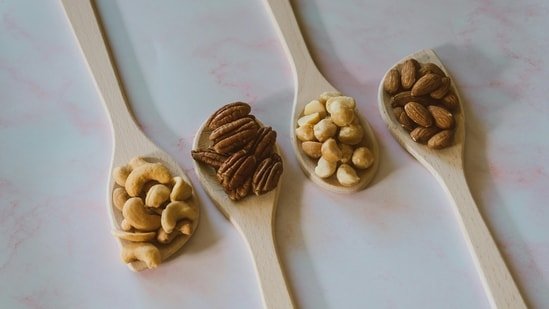 Tip of the day: Start the day with a dose of healthy fats Tip of the day: Start the day with a dose of healthy fats