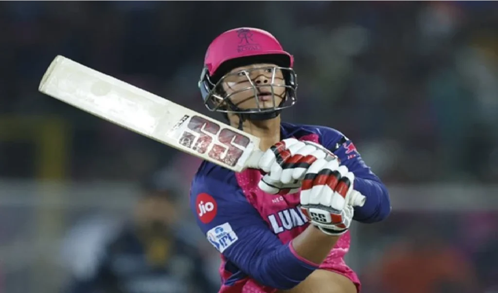 Vaibhav Sooryavanshi ने इन दिग्गजों का तोड़ा रिकॉर्ड, 300 की स्ट्राइक रेट वाले खास क्लब में की एंट्री Vaibhav Sooryavanshi ने इन दिग्गजों का तोड़ा रिकॉर्ड, 300 की स्ट्राइक रेट वाले खास क्लब में की एंट्री