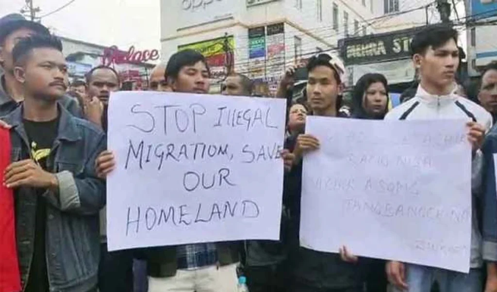 Vanakkam Poorvottar: Meghalaya में अवैध बांग्लादेशी घुसपैठ के खिलाफ सड़कों पर उतरा लोगों का हुजूम, सरकार पर साधा निशाना