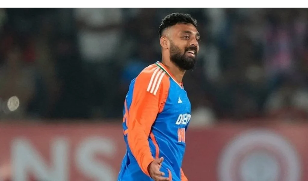 Varun Chakraborty का बड़ा खुलासा, कोरोना के बाद झेली गालियां और मानसिक दबाव Varun Chakraborty का बड़ा खुलासा, कोरोना के बाद झेली गालियां और मानसिक दबाव