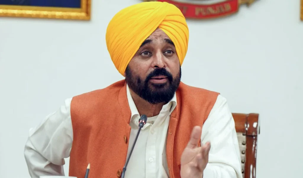 West Asia Crisis | पश्चिम एशिया के संघर्ष में फंसे 370 पंजाबी, CM Bhagwant Mann और सोरेन ने केंद्र से लगाई गुहार