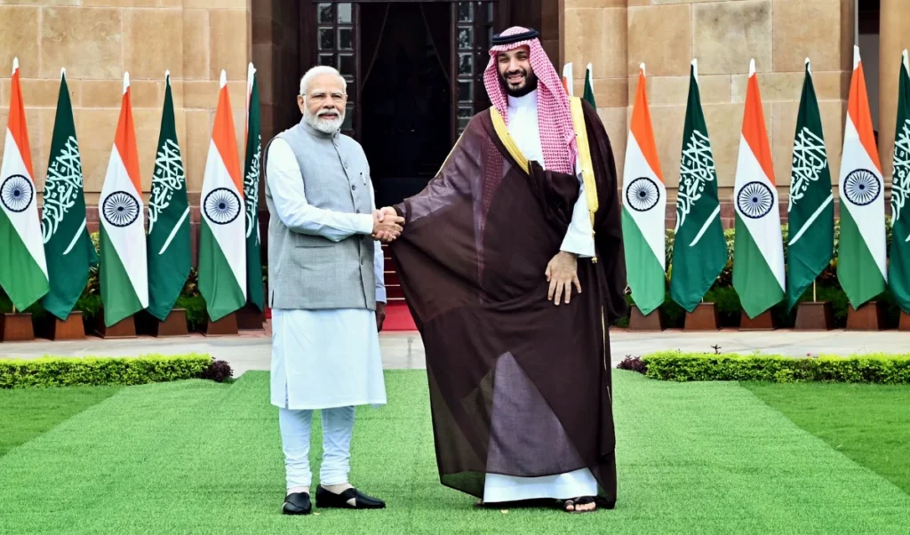 West Asia संकट पर PM Modi की Saudi Prince से बात, Energy इंफ्रा पर हमलों की कड़ी निंदा की