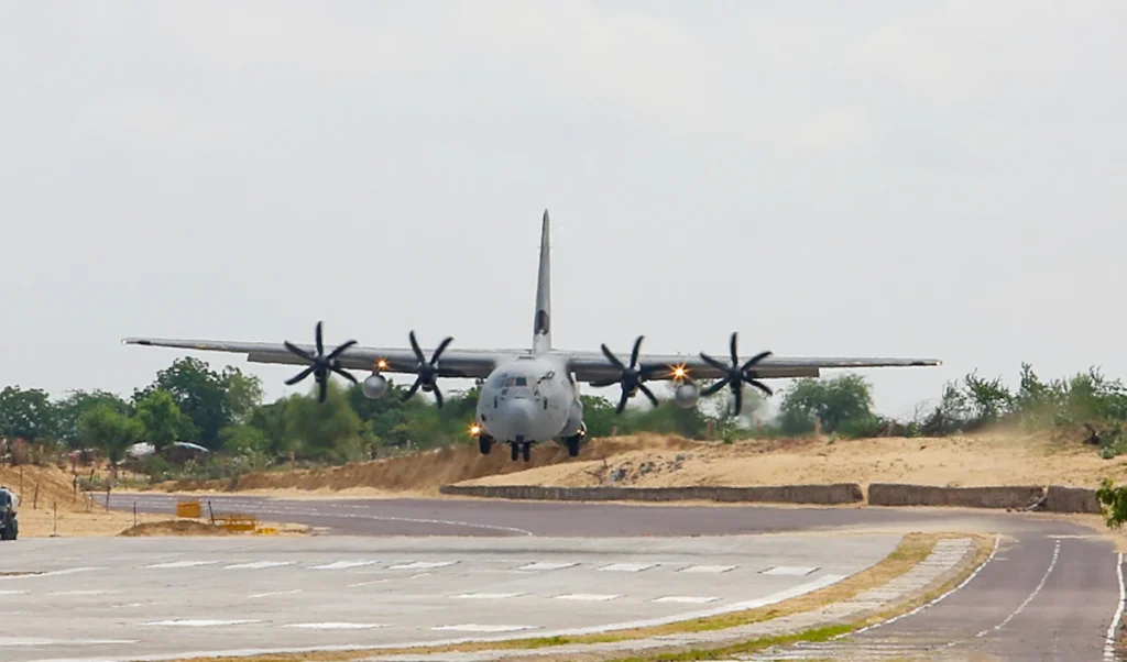 colombia plane crash death toll rises to 66 and 77 injured rescued from hercules c 130 wreckage