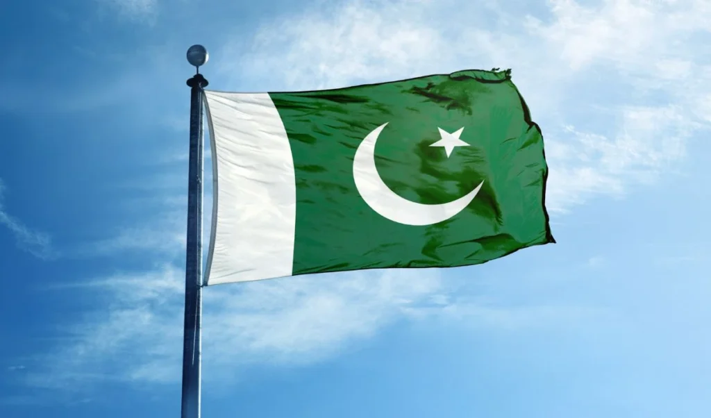 ex pak diplomat urges attack on mumbai delhi