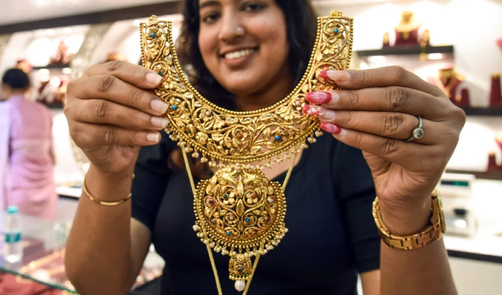 gold and silver futures jump 4 percent on rising west asia tensions gold and silver futures jump 4 percent on rising west asia tensions