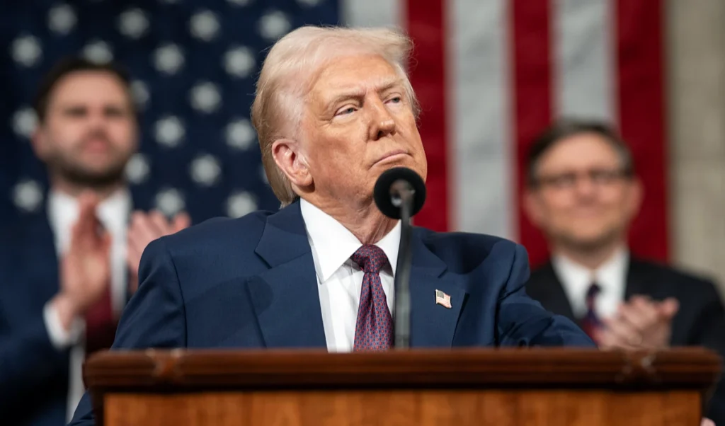 iran agrees not to possess nuclear weapons claims donald trump reference to strait of hormuz