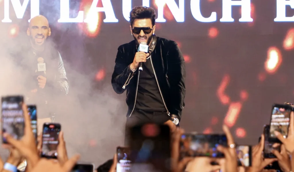 ranveer singh blockbuster dialogue is not from dhurandhar 2 but spoken in this film 11 years ago ranveer singh blockbuster dialogue is not from dhurandhar 2 but spoken in this film 11 years ago