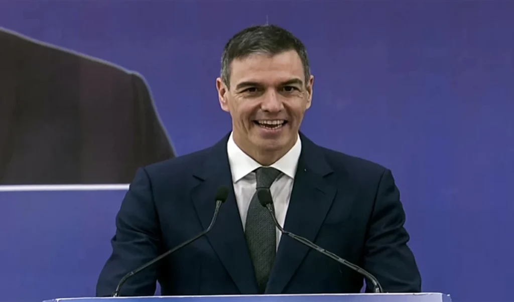 spanish pm pedro sanchez described the attack on iran as russian roulette
