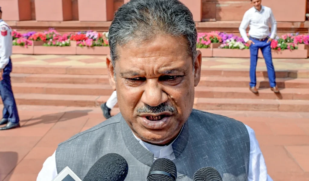 sports has no religion kirti azad lashed out at the world cup trophy being taken to the temple