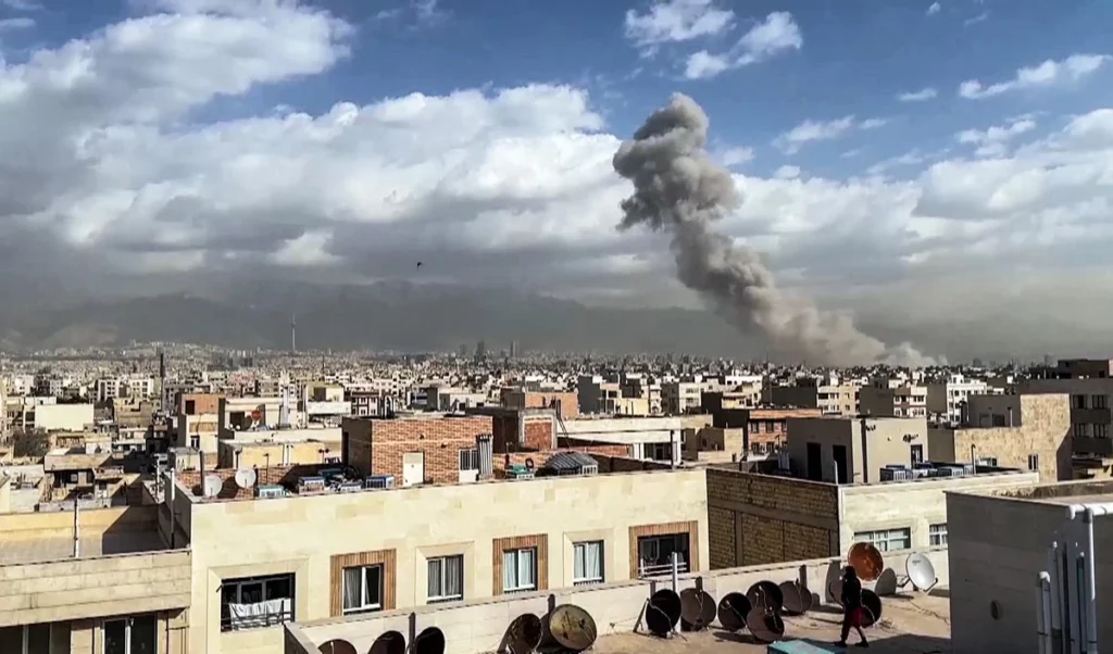 us and israeli attacks destroy iran air defenses raising questions about hq 9b and s 300 us and israeli attacks destroy iran air defenses raising questions about hq 9b and s 300