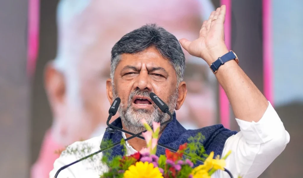 कर्नाटक में CM पद पर सियासी भूचाल? DK Shivakumar बोले- मुख्यमंत्री बनने की इच्छा रखना गलत नहीं