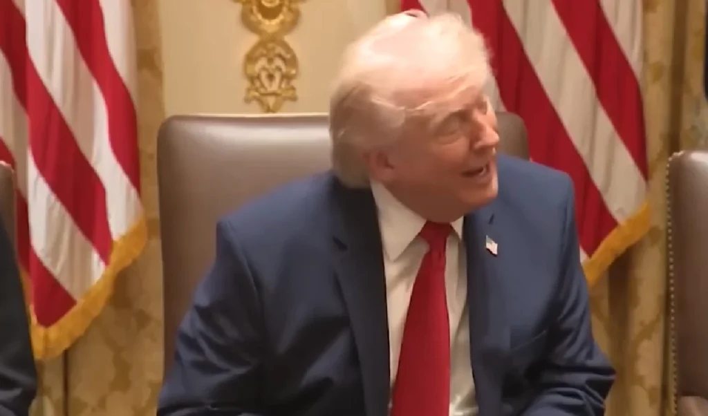 ट्रंप ने अचानक घुमाई गर्दन, फिर हुआ भारत पर सबसे बड़ा ऐलान