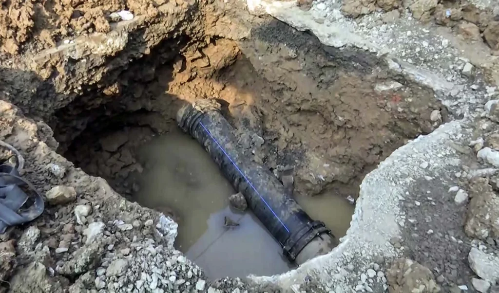 दूषित जलः विकास के दावों पर एक गंभीर प्रश्न