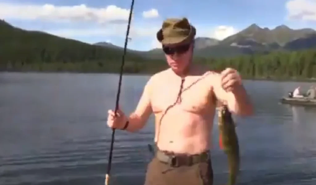 मछली पकड़ते ही पुतिन का होश उड़ा देने वाला ऐलान, बचा भारत, डरी दुनिया