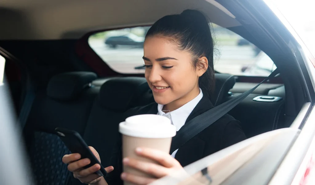 महिला यात्रियों को राहत, ओला-उबर में सेम जेंडर ड्राइवर का नियम