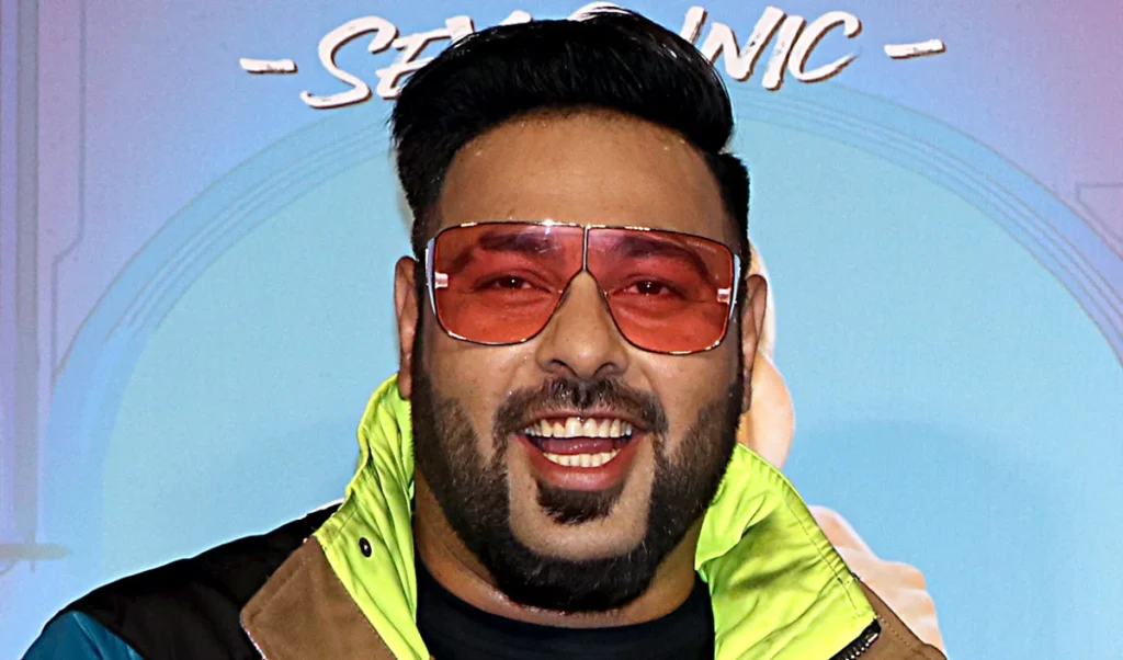 मुश्किल में रैपर Badshah! हरियाणा महिला आयोग ने दिया गिरफ्तारी का आदेश, पासपोर्ट जब्त करने के निर्देश मुश्किल में रैपर Badshah! हरियाणा महिला आयोग ने दिया गिरफ्तारी का आदेश, पासपोर्ट जब्त करने के निर्देश