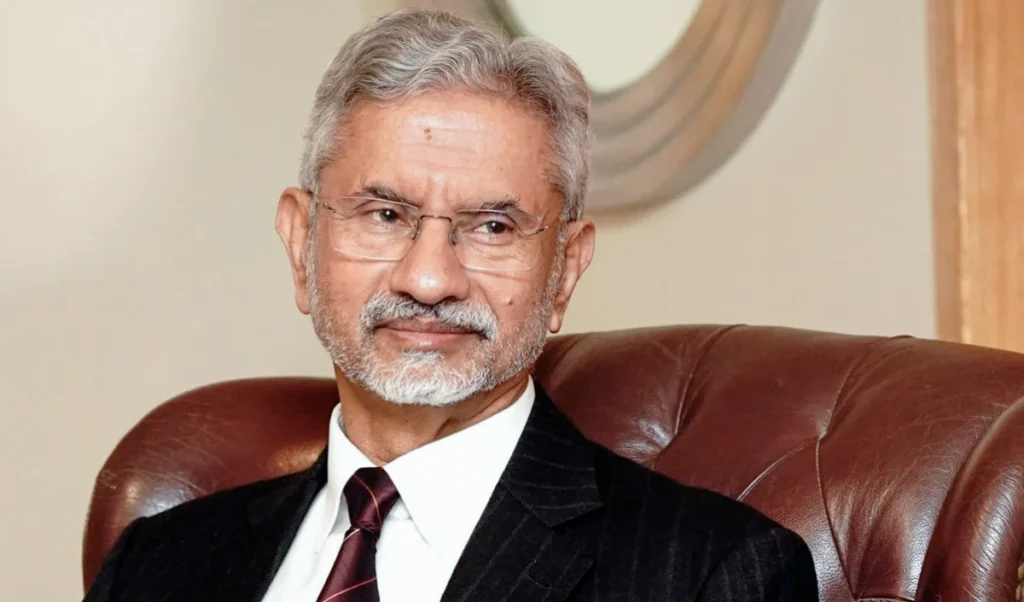 वेस्ट एशिया संकट! संसद में आज हुंकार भरेंगे एस जयशंकर, मिडिल ईस्ट की जंग पर देश को देंगे जानकारी वेस्ट एशिया संकट! संसद में आज हुंकार भरेंगे एस जयशंकर, मिडिल ईस्ट की जंग पर देश को देंगे जानकारी