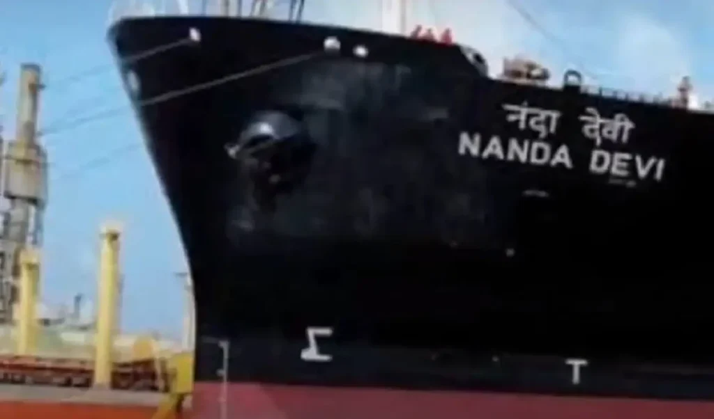शिवालिक के बाद अब नंदा देवी ने गुजरात के तट पर डाला डेरा, 92700 मीट्रिक टन LPG आ गया भारत