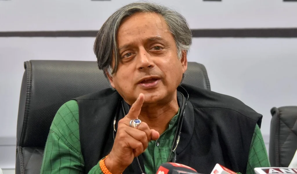 ‘संयम सरेंडर नहीं, ताकत है’, Shashi Tharoor ने Iran-Israel मुद्दे पर Congress को आईना दिखाया