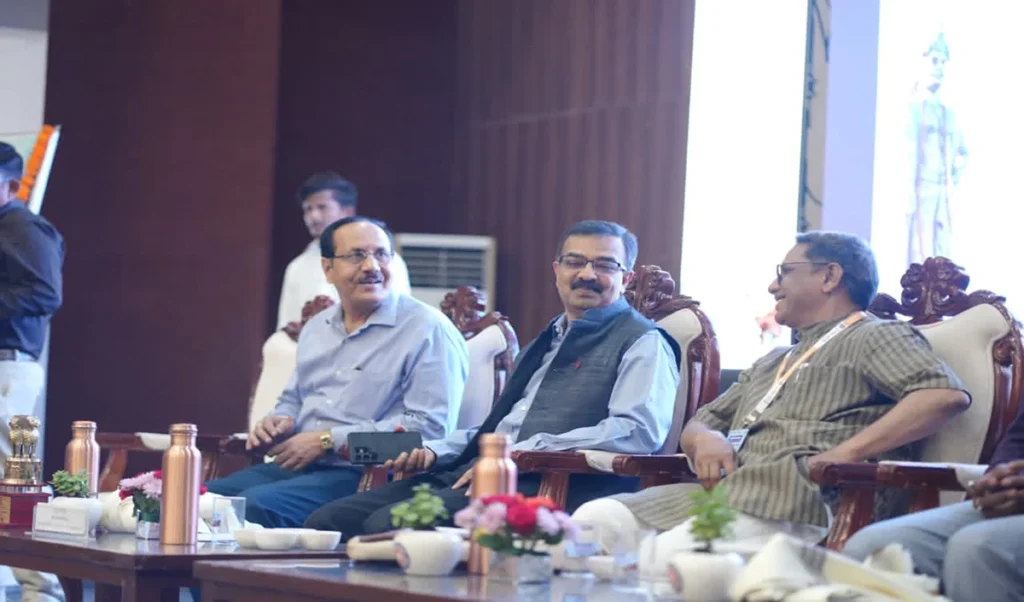 ‘संवाद से समाधान’ के संकल्प के साथ राज्य स्तरीय NSS सम्मेलन का भव्य शुभारंभ ‘संवाद से समाधान’ के संकल्प के साथ राज्य स्तरीय NSS सम्मेलन का भव्य शुभारंभ