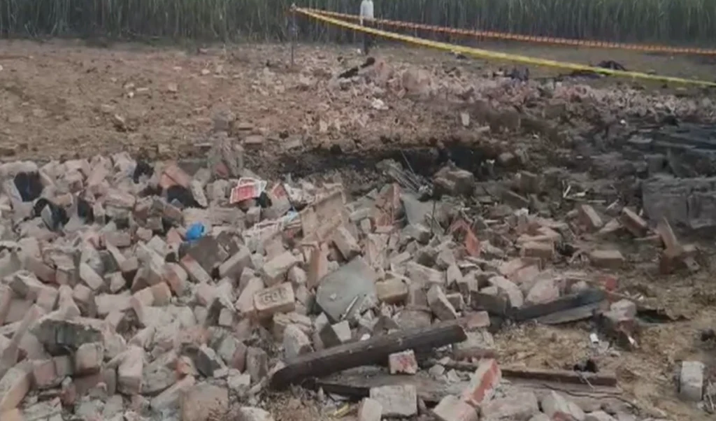 होली पर रंग डालने को लेकर बाराबंकी में बवाल… दो पक्ष भिड़े, 11 घायल