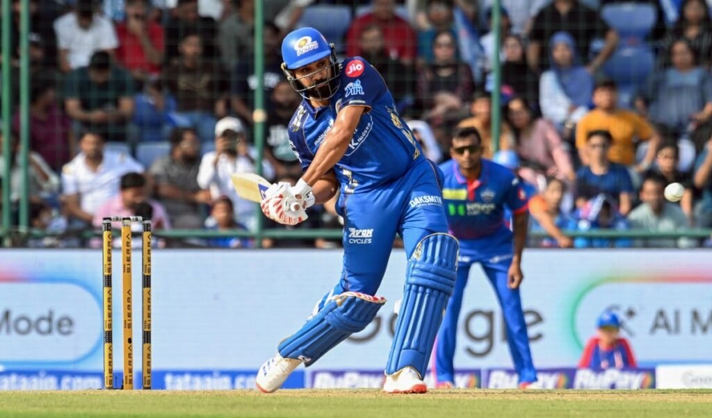 'Hitman' Rohit Sharma की Fitness पर Sunil Gavaskar का बड़ा बयान, मेहनत का नतीजा दिख रहा है 'Hitman' Rohit Sharma की Fitness पर Sunil Gavaskar का बड़ा बयान, मेहनत का नतीजा दिख रहा है