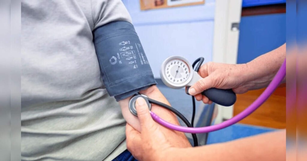 75% of Young Adults in India Face Disease by 30, ETHealthworld