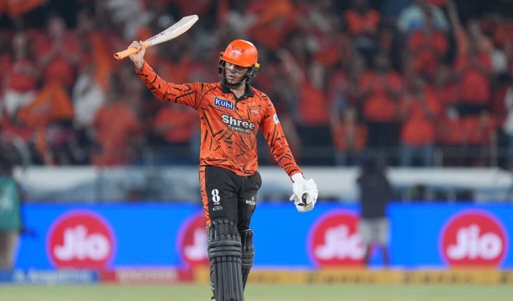 Abhishek Sharma की विस्फोटक Century, T20 Record में Virat Kohli के बराबर पहुंचे, Hyderabad का बड़ा स्कोर