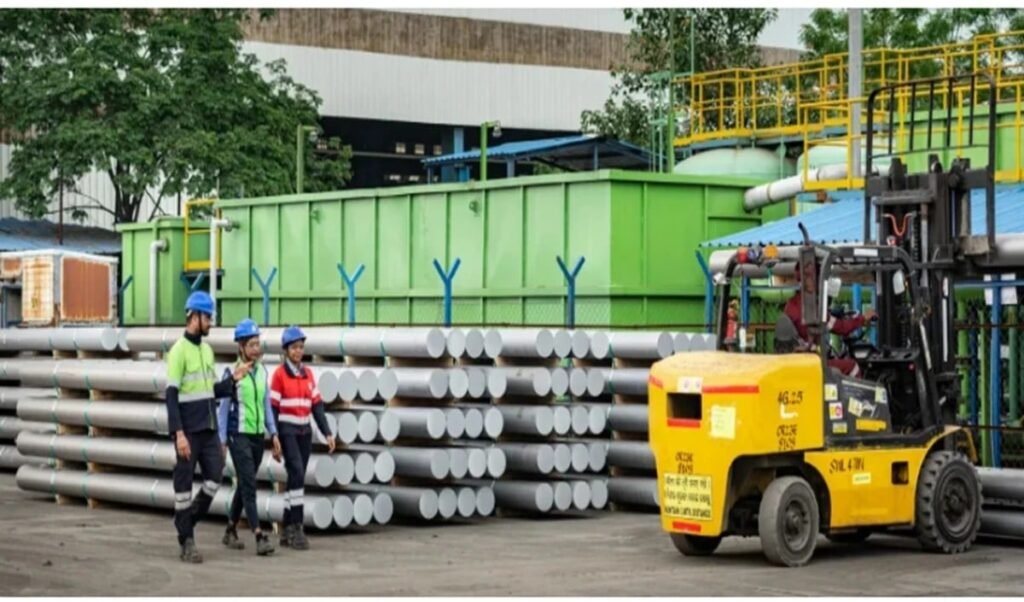 Adani Group की JAL डील को फिर लगा ब्रेक, Vedanta की याचिका पर NCLAT में अहम सुनवाई टली