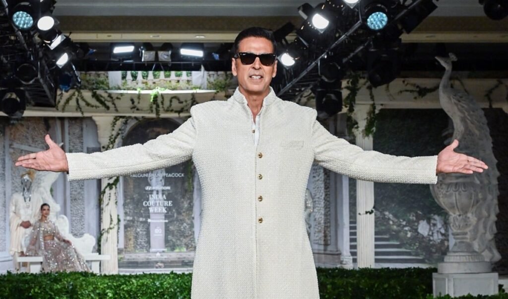 Akshay Kumar 'नागिन 7' में 'नाग गुरु' के तौर पर शामिल हुए, फैंस ने नए प्रोमो पर दी अपनी प्रतिक्रिया | Video