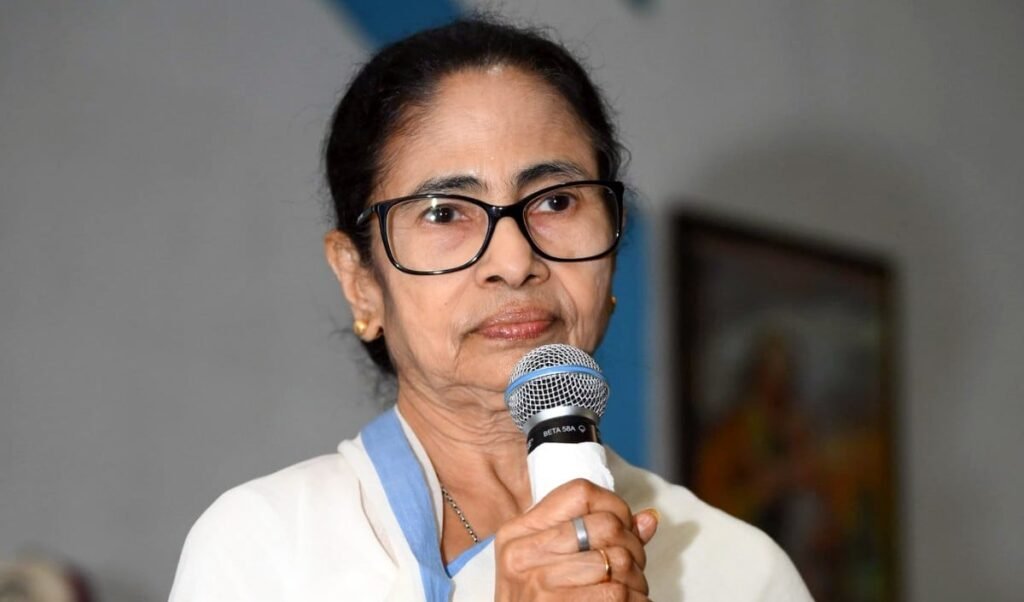 Amit Shah के ‘आरोपपत्र’ का जवाब, Mamata Banerjee का BJP के खिलाफ ‘Cut-Money’ पर पलटवार