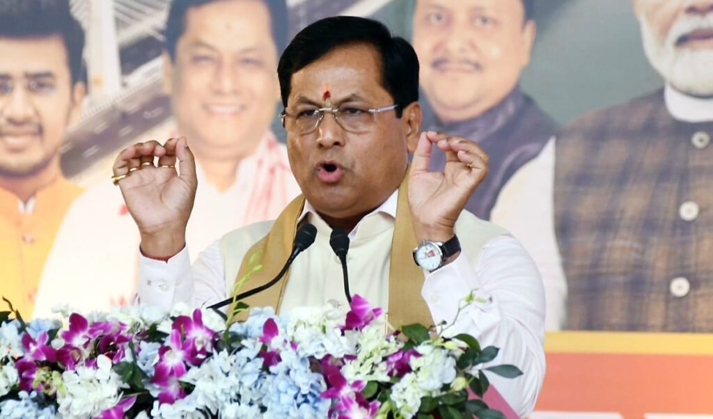 Assam चुनाव: Sonowal का Congress पर बड़ा हमला, पार्टी ने बांग्लादेशी घुसपैठियों को बसाया