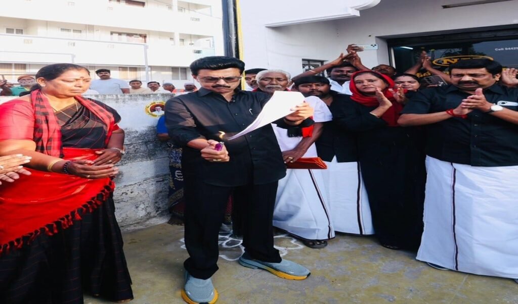 ‘BJP का अहंकार तोड़ देंगे’, Delimitation पर गरजे CM Stalin, जलाई बिल की कॉपी