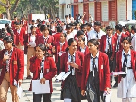 CBSE 10th Students Can Improve Marks in 3 Subjects; May Exam Proposed CBSE 10th Students Can Improve Marks in 3 Subjects; May Exam Proposed
