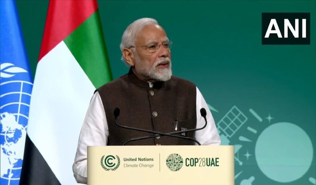 COP33 Climate Summit की मेज़बानी से भारत पीछे क्यों हटा? सरकार के इस चौंकाने वाले फैसले पर सस्पेंस COP33 Climate Summit की मेज़बानी से भारत पीछे क्यों हटा? सरकार के इस चौंकाने वाले फैसले पर सस्पेंस