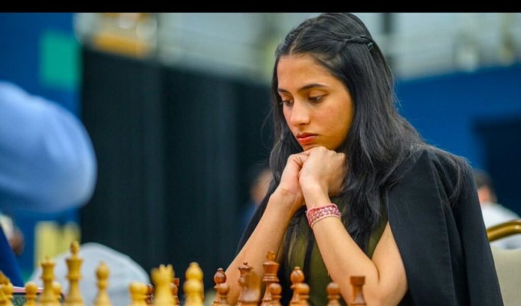 Chess Candidates में भारत की बेटियों का कमाल, Vaishali-Divya की जीत से खिताब की उम्मीदें बढ़ीं Chess Candidates में भारत की बेटियों का कमाल, Vaishali-Divya की जीत से खिताब की उम्मीदें बढ़ीं