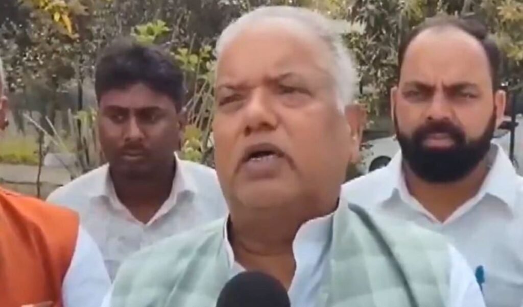 Deputy CM की रेस चूके Shravan Kumar को मिला वफादारी का इनाम, बने JDU विधायक दल के नेता