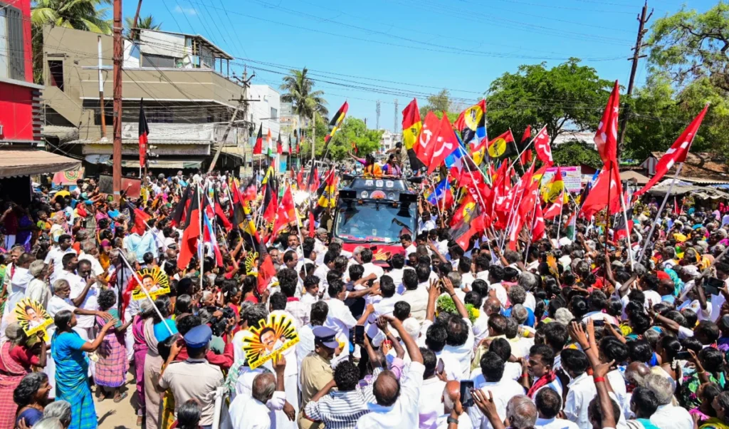 Explained | MGR और जयललिता जैसा साहस: चेन्नई की 16 सीटों पर विजय की ‘सर्जिकल स्ट्राइक’, क्या ढहेगा DMK का किला?