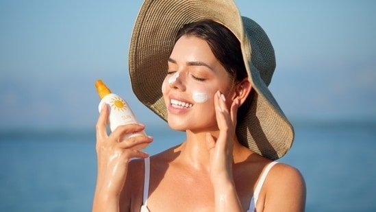 Getting tanned despite using sunscreen? Dermatologist shares 5 mistakes to avoid Getting tanned despite using sunscreen? Dermatologist shares 5 mistakes to avoid