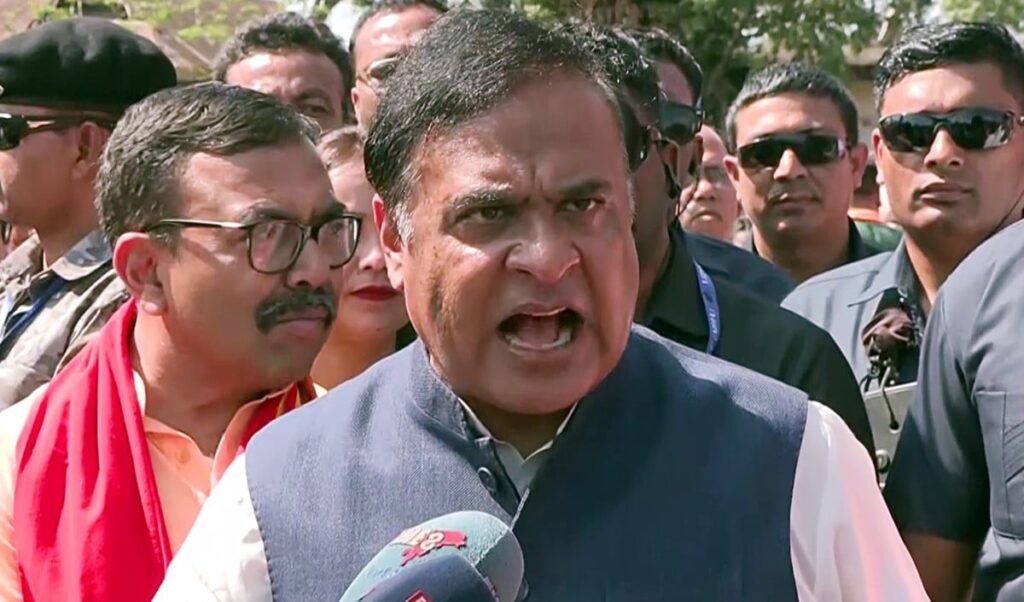 Himanta Biswa Sarma का बड़ा दावा- Assam में शतक और West Bengal में दोहरा शतक लगाएंगे