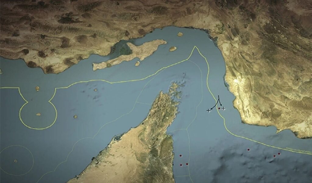Hormuz Strait में US की कार्रवाई से गरमाई सियासत, World Energy सप्लाई पर बढ़ा संकट का खतरा।