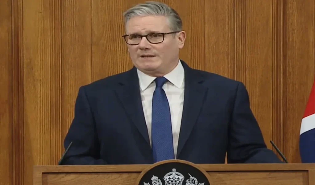 Hormuz जलडमरूमध्य खुलवाने के लिए Britain की बड़ी पहल, PM Starmer ने 35 देशों को किया एकजुट