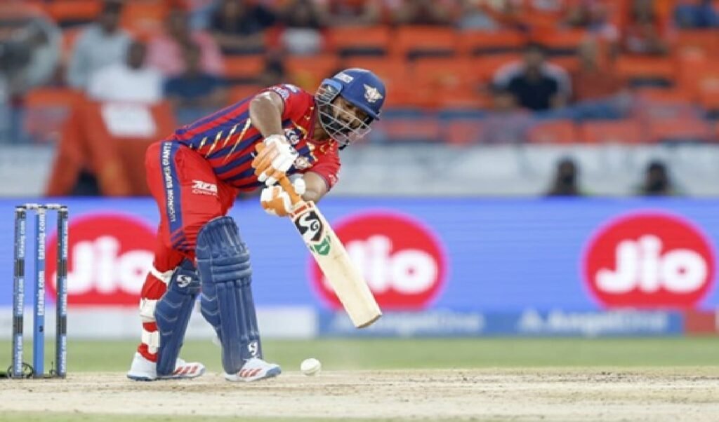 IPL 2026: सनराइजर्स हैदराबाद को हराकर लखनऊ सुपर जाएंट्स ने दर्ज की जीत, ऋषभ पंत की बेहतरीन पारी IPL 2026: सनराइजर्स हैदराबाद को हराकर लखनऊ सुपर जाएंट्स ने दर्ज की जीत, ऋषभ पंत की बेहतरीन पारी