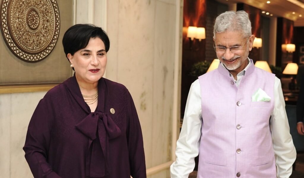 India-Ecuador Relations | भारत-इक्वाडोर संबंधों में नई ऊर्जा! विदेश मंत्री एस जयशंकर और गैब्रिएला सोमरफेल्ड के बीच अहम द्विपक्षीय वार्ता