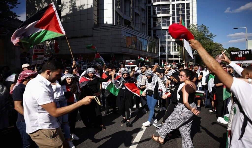 Israeli Jails में 9600 फिलिस्तीनी कैदी, दूतावास का आरोप- बच्चों तक को नहीं बख्शा