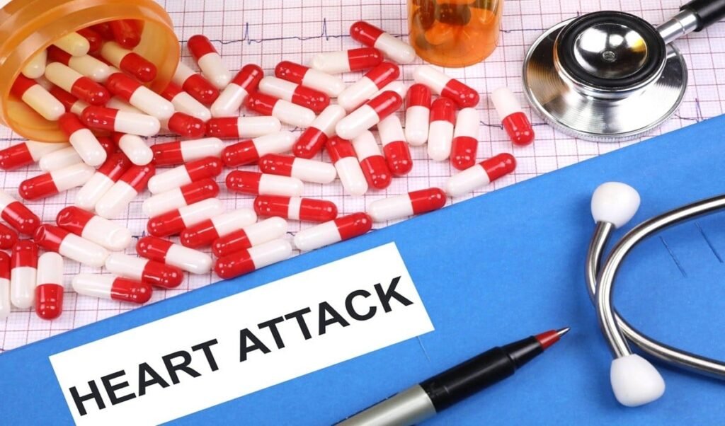 Kids Heart Attack: बदलता Lifestyle बना खतरा, बच्चों में बढ़ रहा High BP और Heart Attack का Risk, एक्सपर्ट्स ने चेताया
