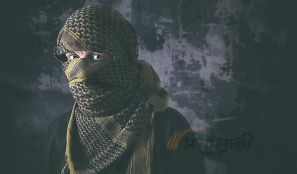 Lashkar का खतरनाक नेटवर्क बेनकाब, 19 जगह छापे पड़ने के बाद फरार आतंकी Abdullah Abu Hureira समेत कई गिरफ्तार Lashkar का खतरनाक नेटवर्क बेनकाब, 19 जगह छापे पड़ने के बाद फरार आतंकी Abdullah Abu Hureira समेत कई गिरफ्तार