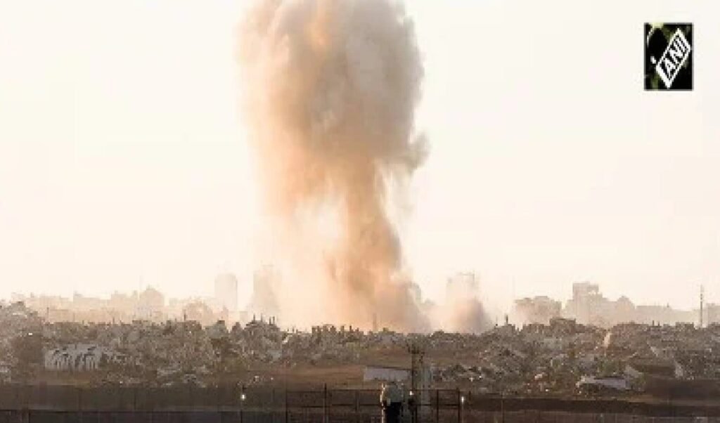 Middle East में फिर टेंशन! Israel का दावा- हमने Hezbollah के Naim Qassem को मार गिराया